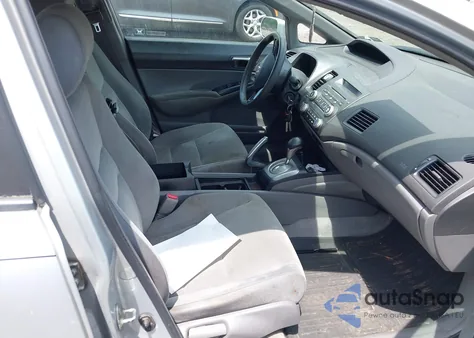 2008 Honda Civic Lx from USA, damaged, VIN 1HGFA16588L012179